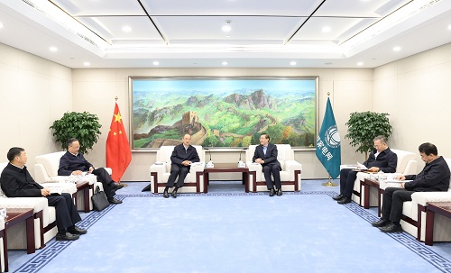 以学习贯彻党的二十大精神为强大动力<p>推动高质量发展服务区域协调发展战略