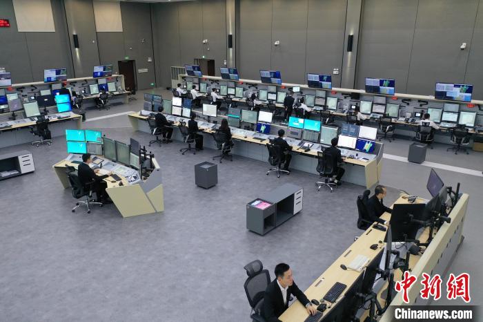 民航中南空管局“广州新终端”正式启用 李敬恒 摄