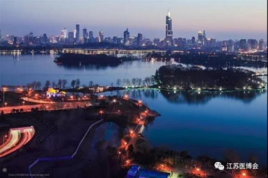 参观导游(图2)